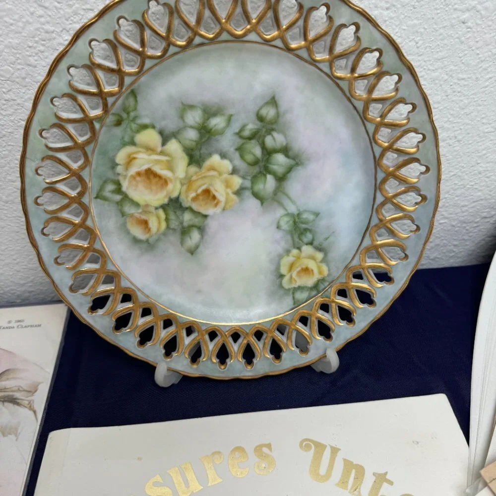 Vintage Painted Plate and  Drawings patterns China Design